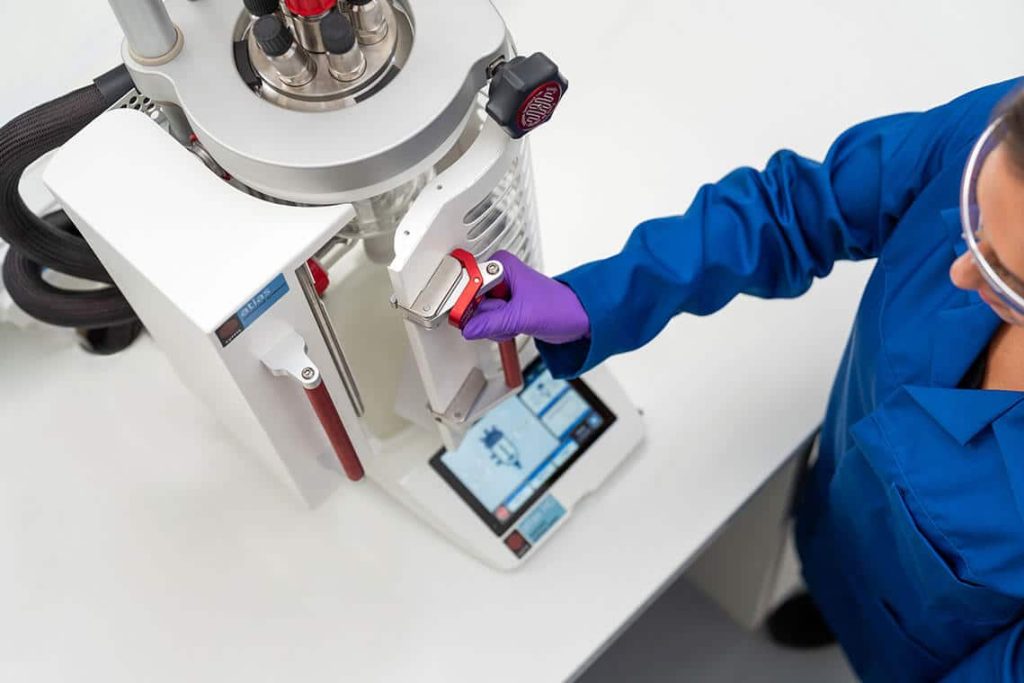 Syrris Atlas HD 3 Bar Pressure System and Chemist